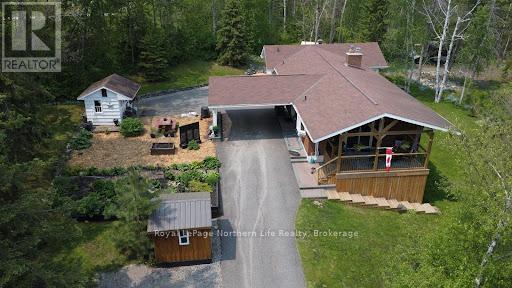 












6 LOWRY STREET

,
Temiskaming Shores (Haileybury),




Ontario
P0J1K0

