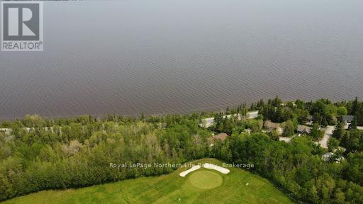 












6 LOWRY STREET

,
Temiskaming Shores (Haileybury),




Ontario
P0J1K0

