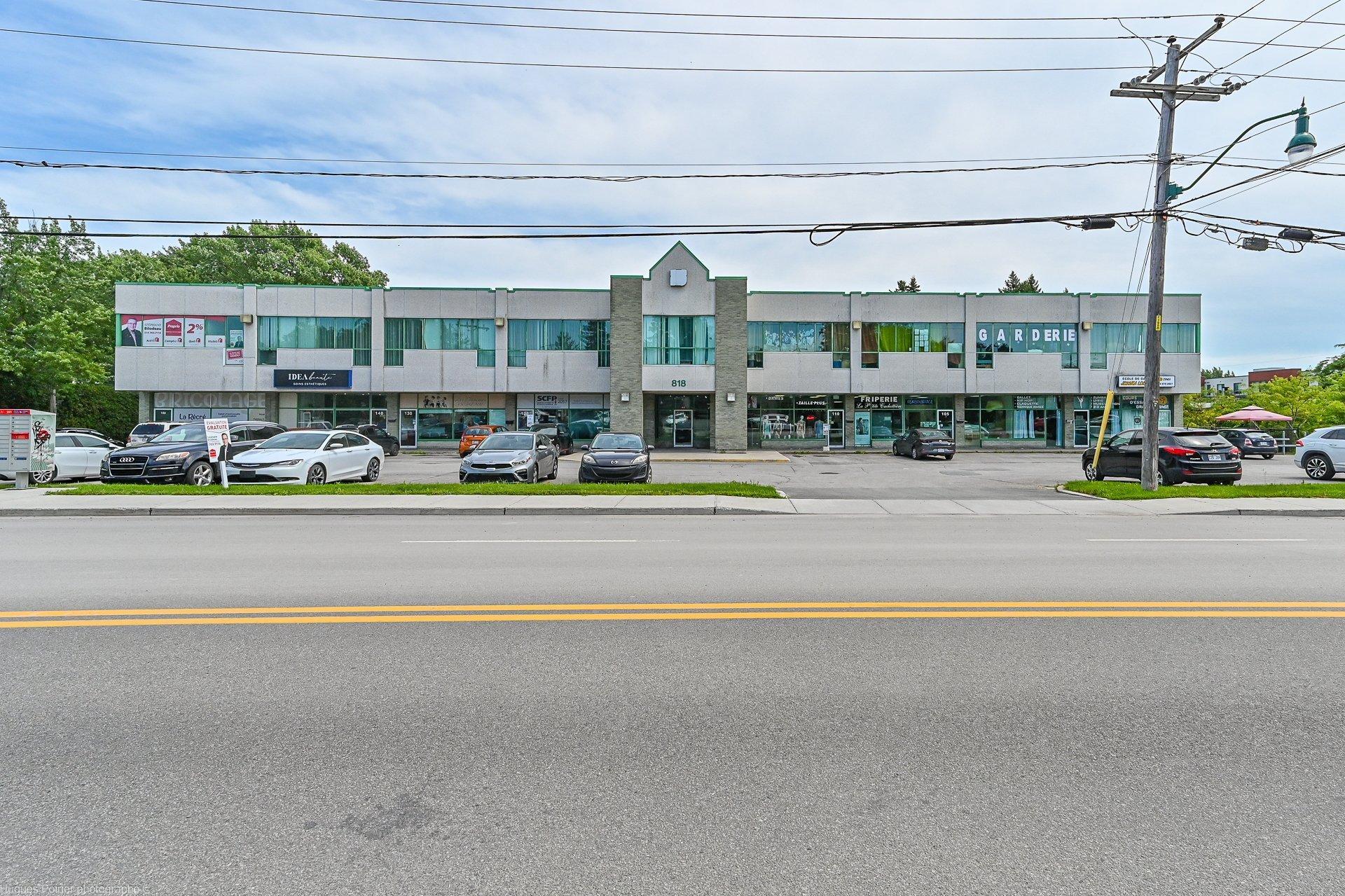 









818


Rue Notre-Dame

, 200,
Repentigny (Repentigny),




QC
J5Y1B7

