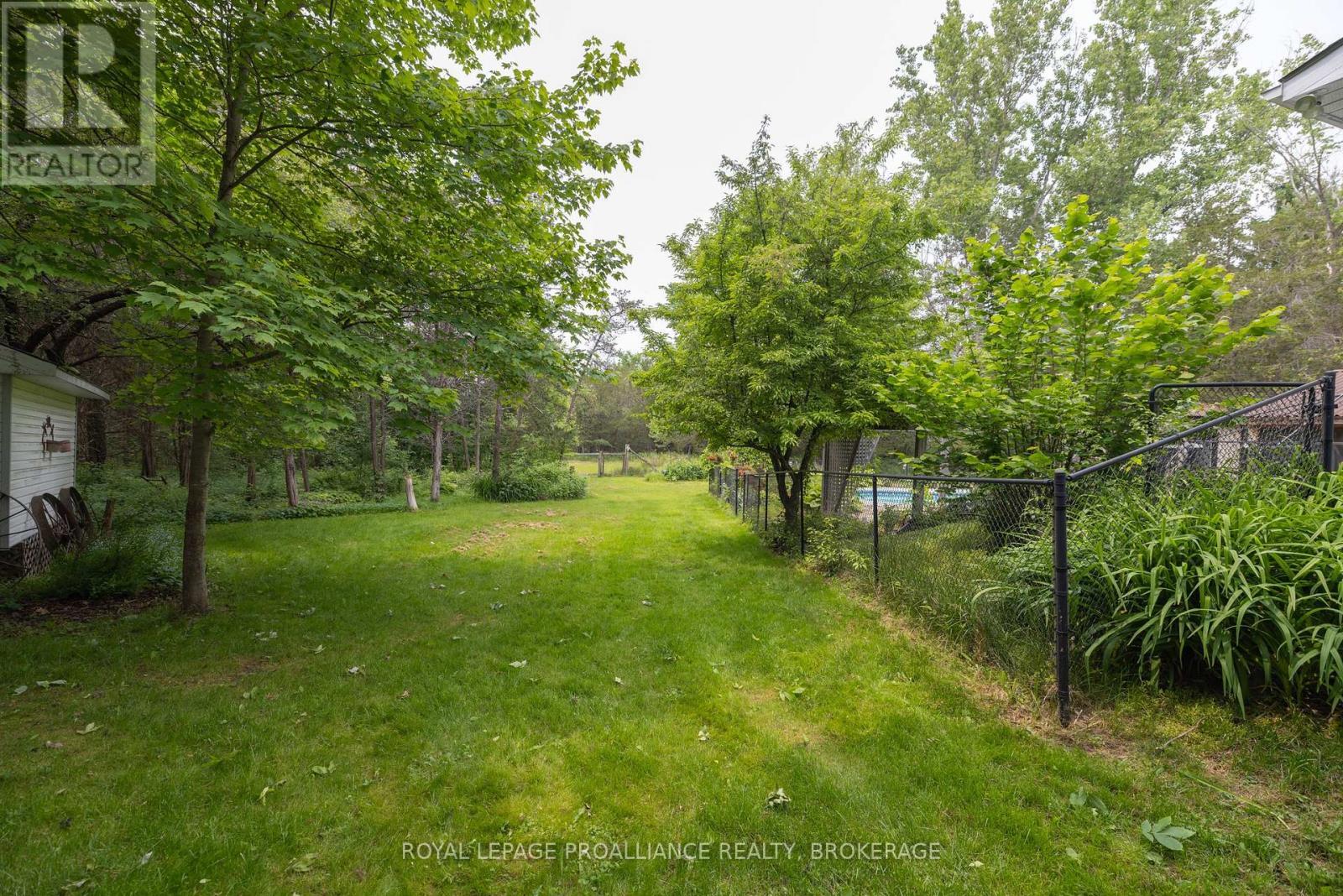 












1223 COUNTY ROAD 9

,
Greater Napanee (Greater Napanee),




Ontario
K7R3K8

