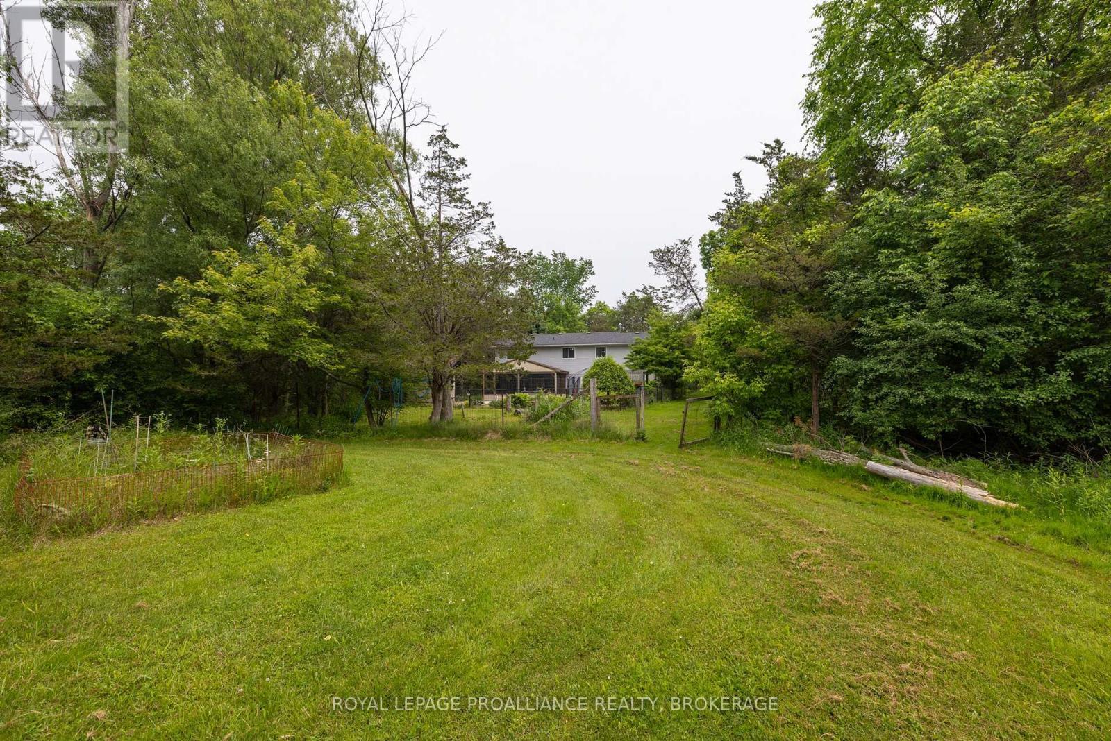 












1223 COUNTY ROAD 9

,
Greater Napanee (Greater Napanee),




Ontario
K7R3K8

