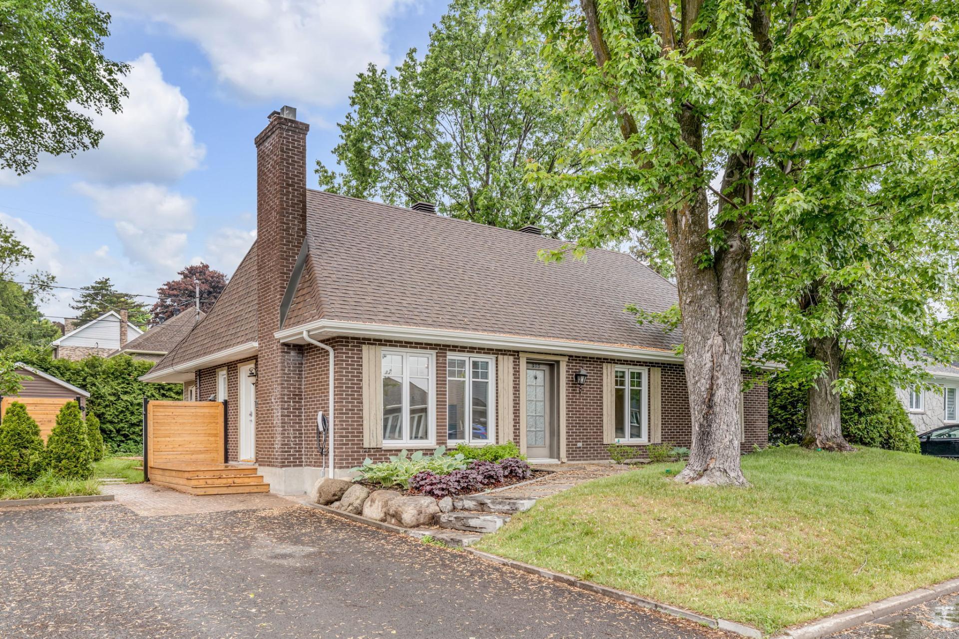 









395


82e Rue O.

,
Québec (Charlesbourg),




QC
G1G5G8

