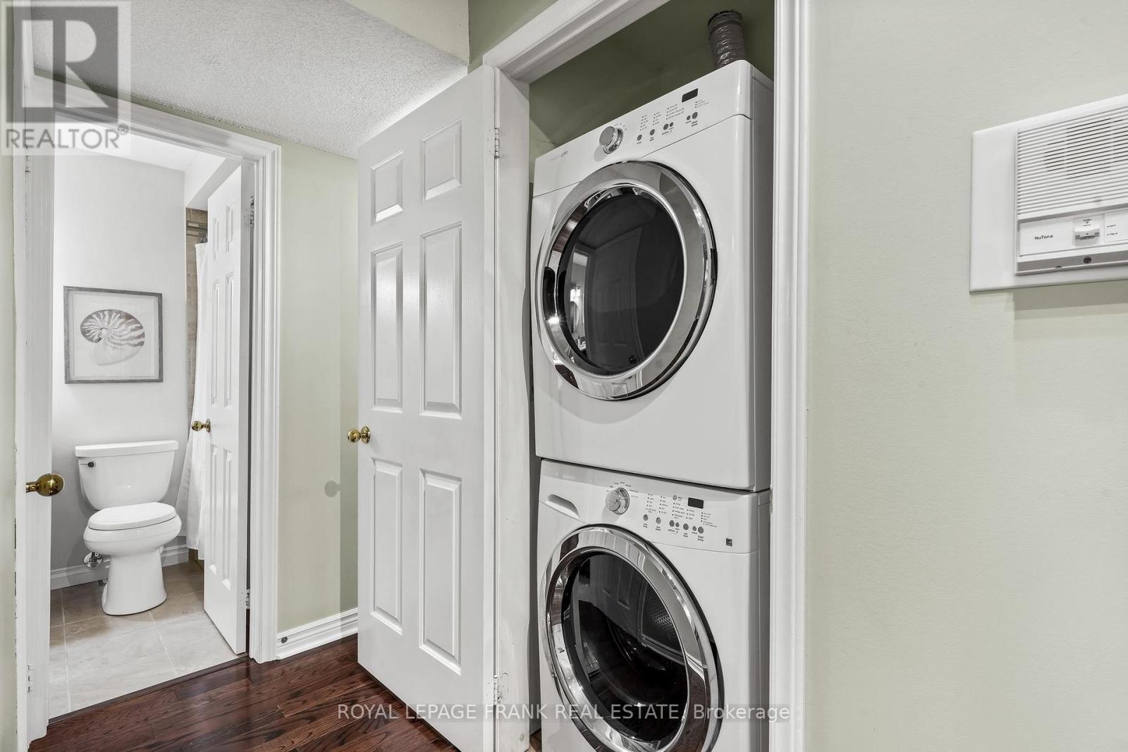 












D-13 - 1663 NASH ROAD

,
Clarington (Courtice),




Ontario
L1E1S8

