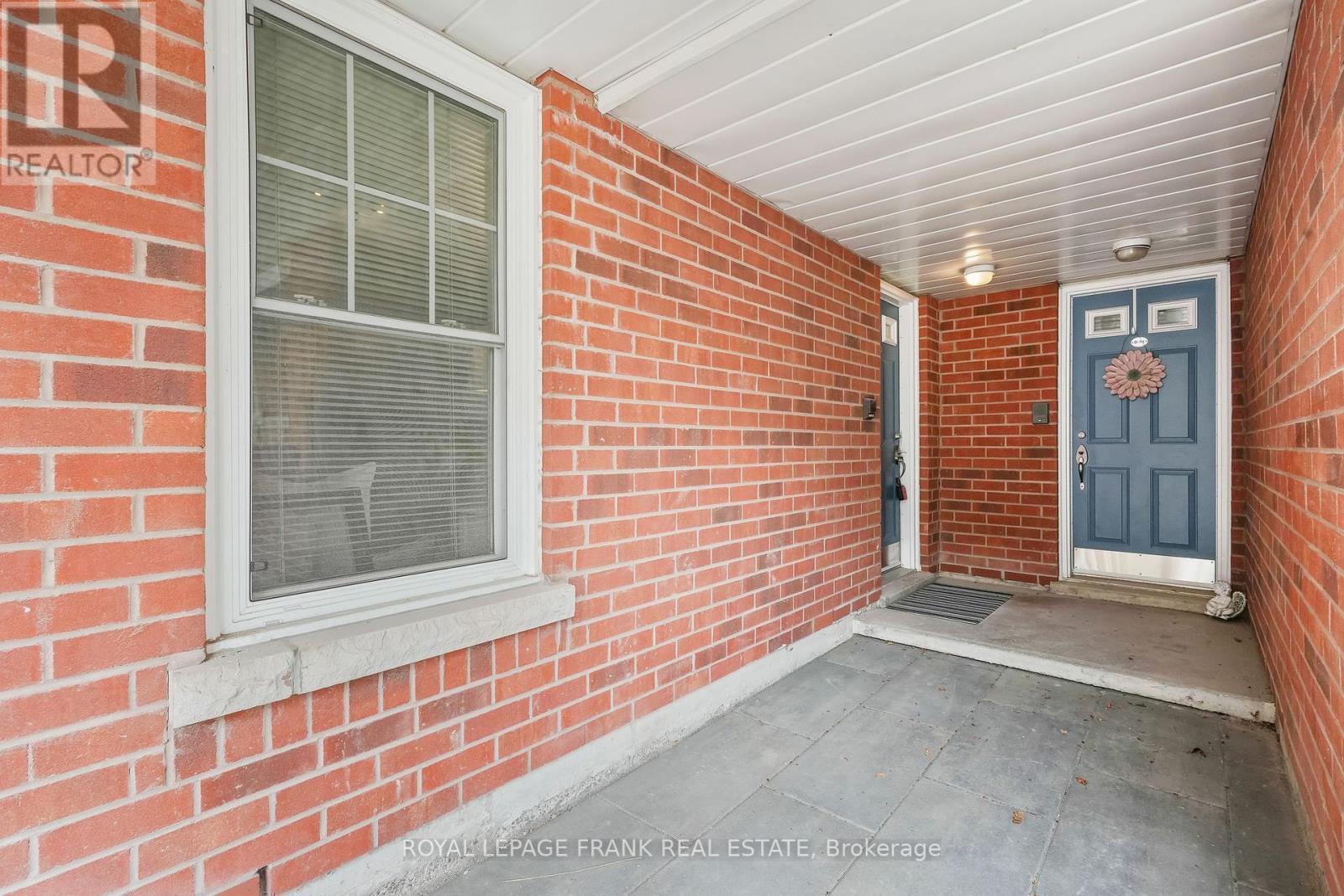 












D-13 - 1663 NASH ROAD

,
Clarington (Courtice),




Ontario
L1E1S8


