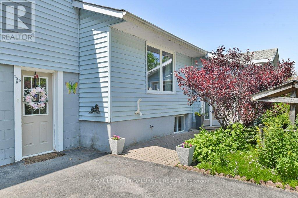 












105A&B BERNARD LONG ROAD

,
Quinte West (Trenton Ward),




Ontario
K8V5P6

