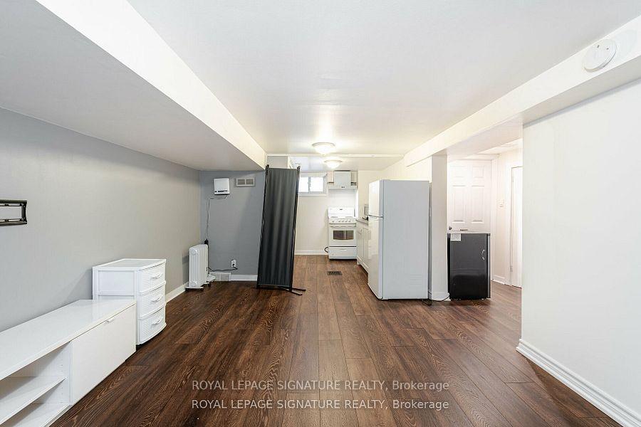 









89


Shier

Drive, 2,
Toronto,




ON
M1J 2T1

