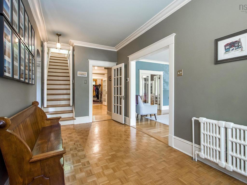 












1589 Larch Street

,
Halifax,




NS
B3H 3W9

