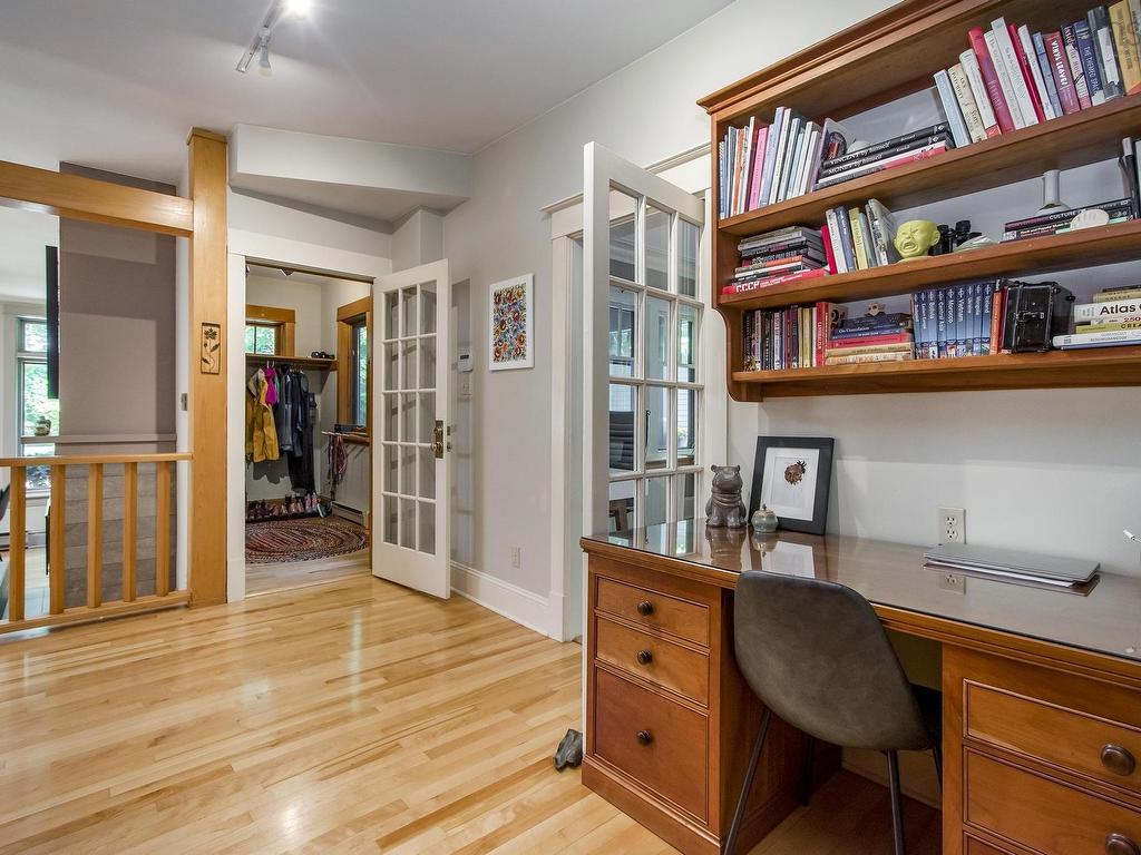 












1589 Larch Street

,
Halifax,




NS
B3H 3W9

