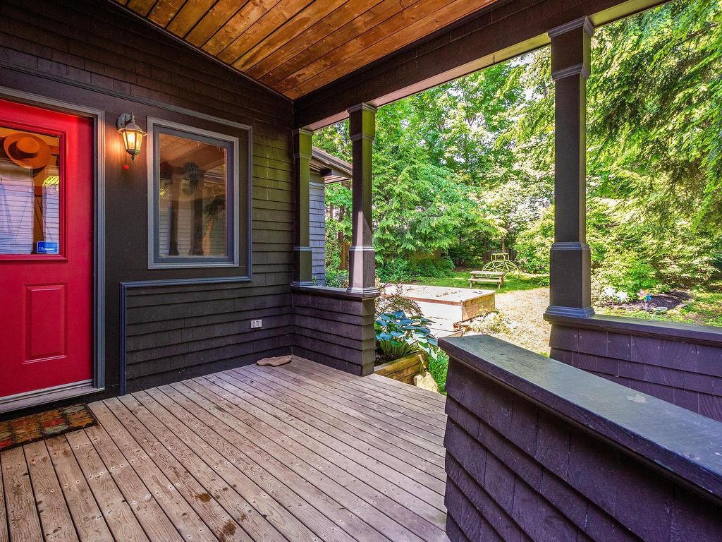 












1589 Larch Street

,
Halifax,




NS
B3H 3W9

