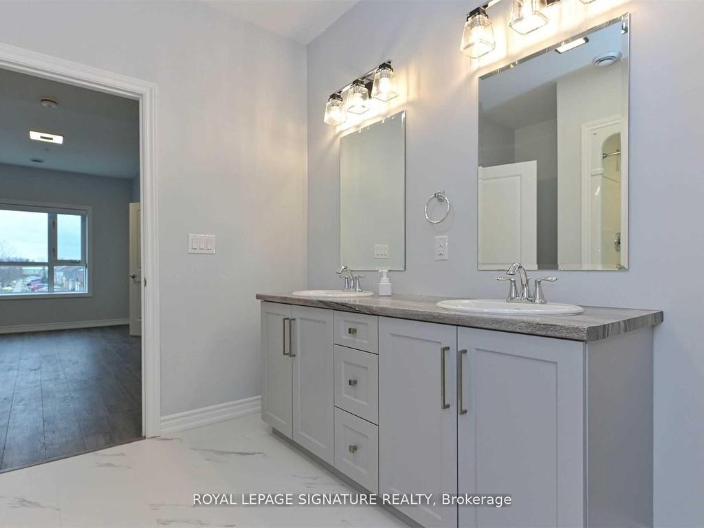 









529


South Pelham

Road, 208,
Welland,




ON
L3C 0H7

