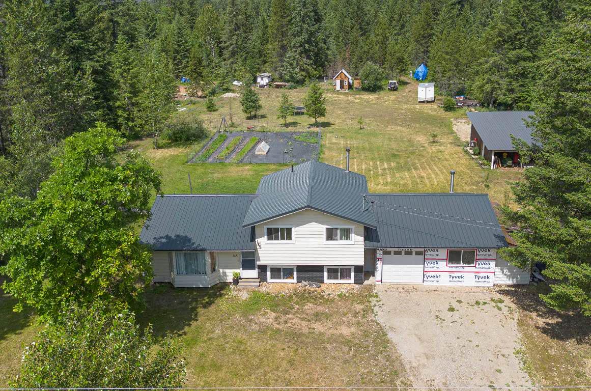 









1133


CAROLINE

Road,
Clearwater,




BC
V0E 1N0

