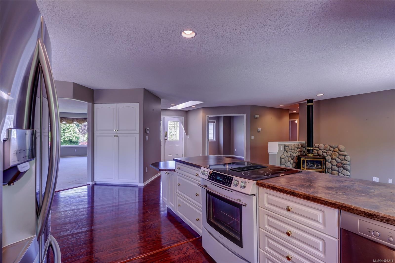 









2377


Westhill

Pl,
Nanaimo,




BC
V9R 6M9

