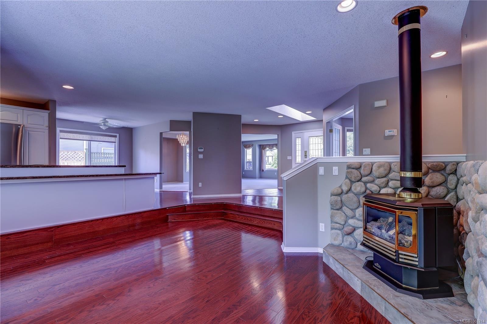 









2377


Westhill

Pl,
Nanaimo,




BC
V9R 6M9

