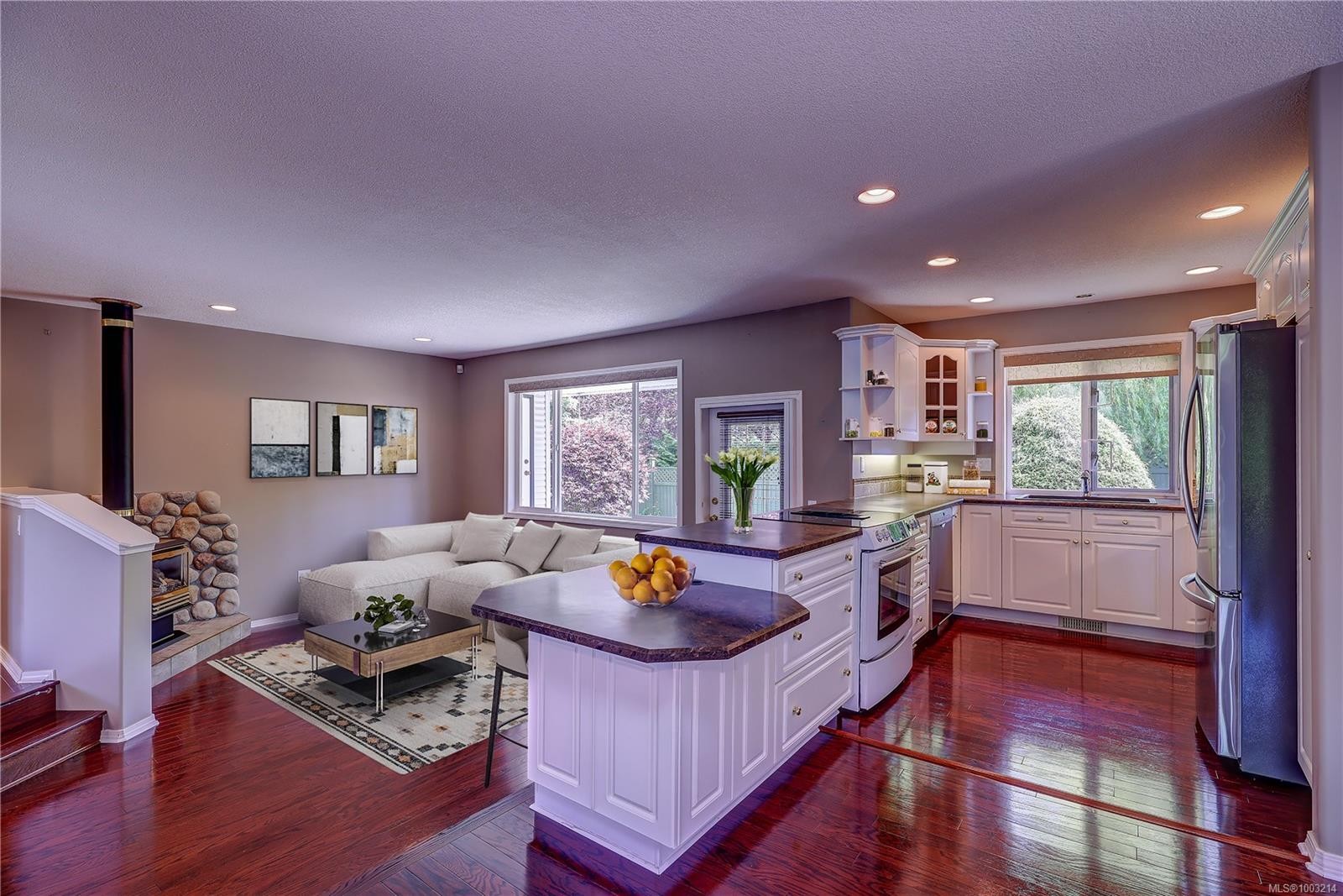









2377


Westhill

Pl,
Nanaimo,




BC
V9R 6M9

