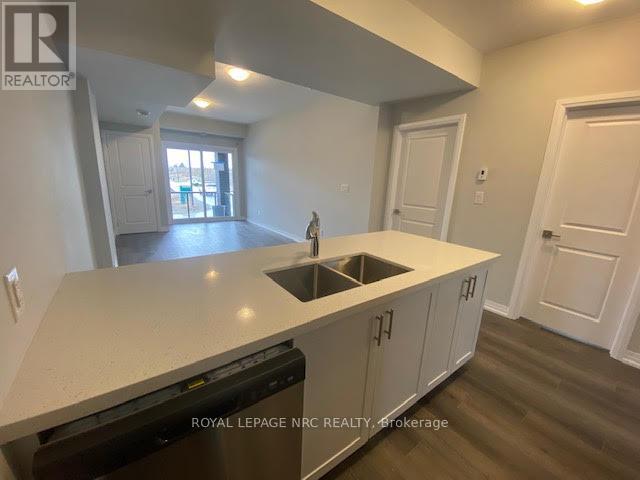 












68 - 6705 CROPP STREET

,
Niagara Falls (Morrison),




Ontario
L2E0C1

