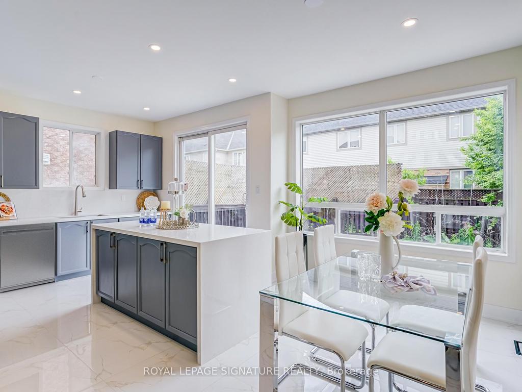 









854


Yates

Drive,
Milton,




ON
L9T 0E5

