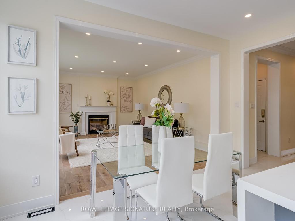 









854


Yates

Drive,
Milton,




ON
L9T 0E5

