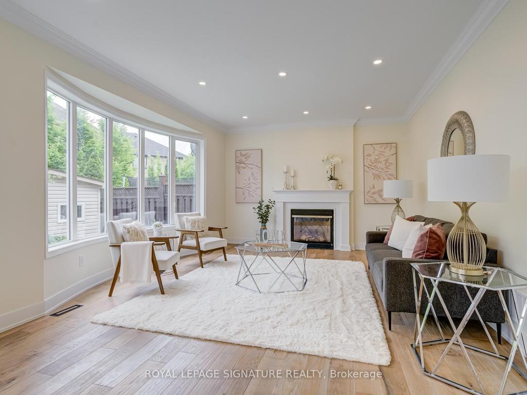 









854


Yates

Drive,
Milton,




ON
L9T 0E5

