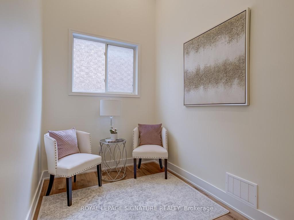 









854


Yates

Drive,
Milton,




ON
L9T 0E5

