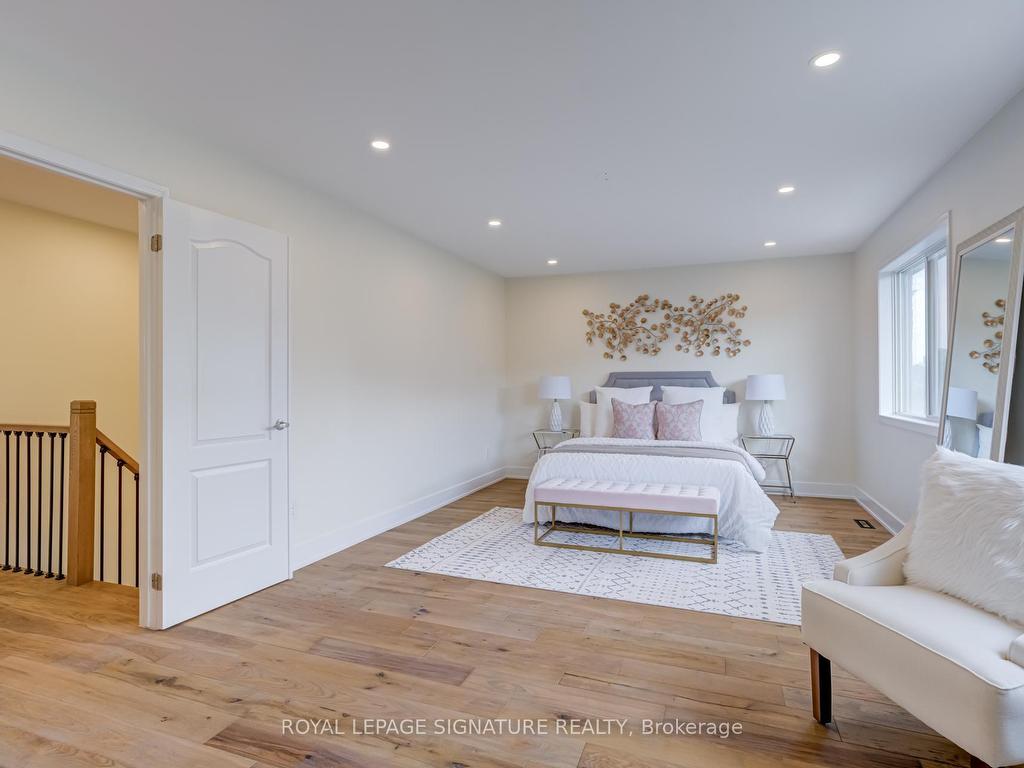 









854


Yates

Drive,
Milton,




ON
L9T 0E5

