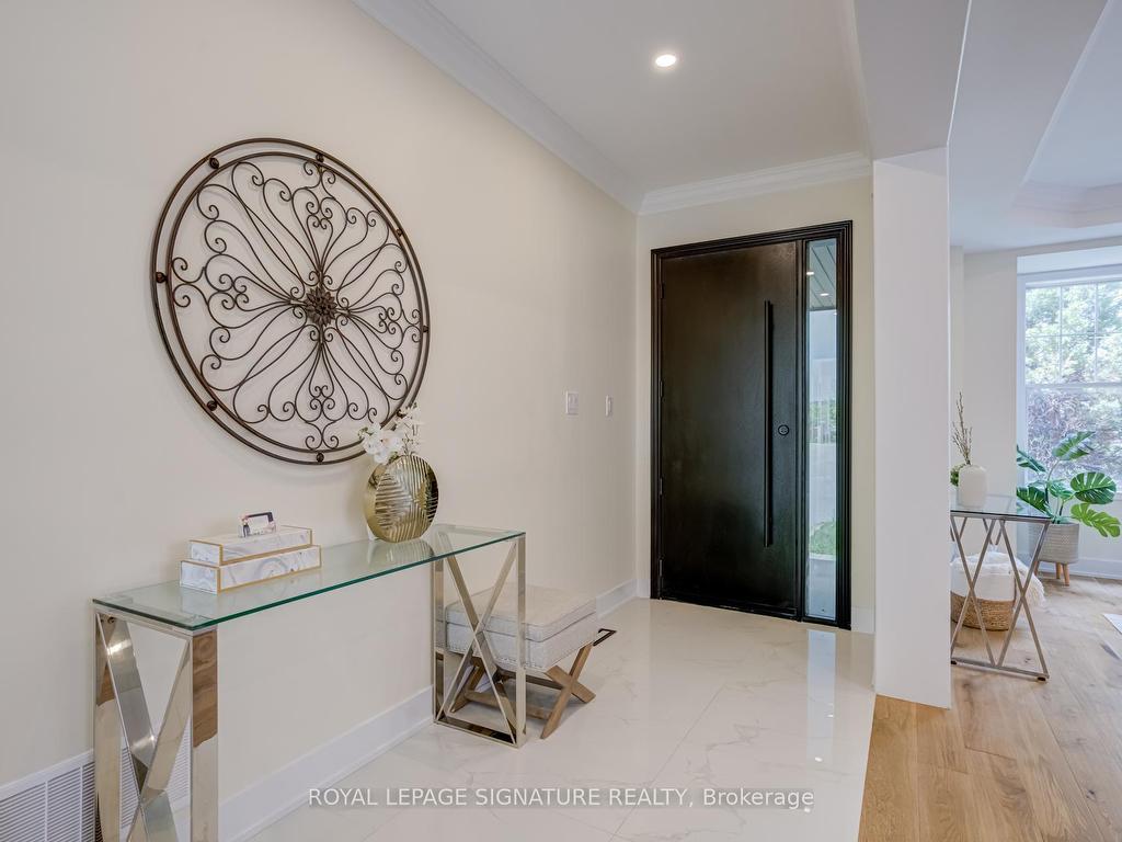









854


Yates

Drive,
Milton,




ON
L9T 0E5


