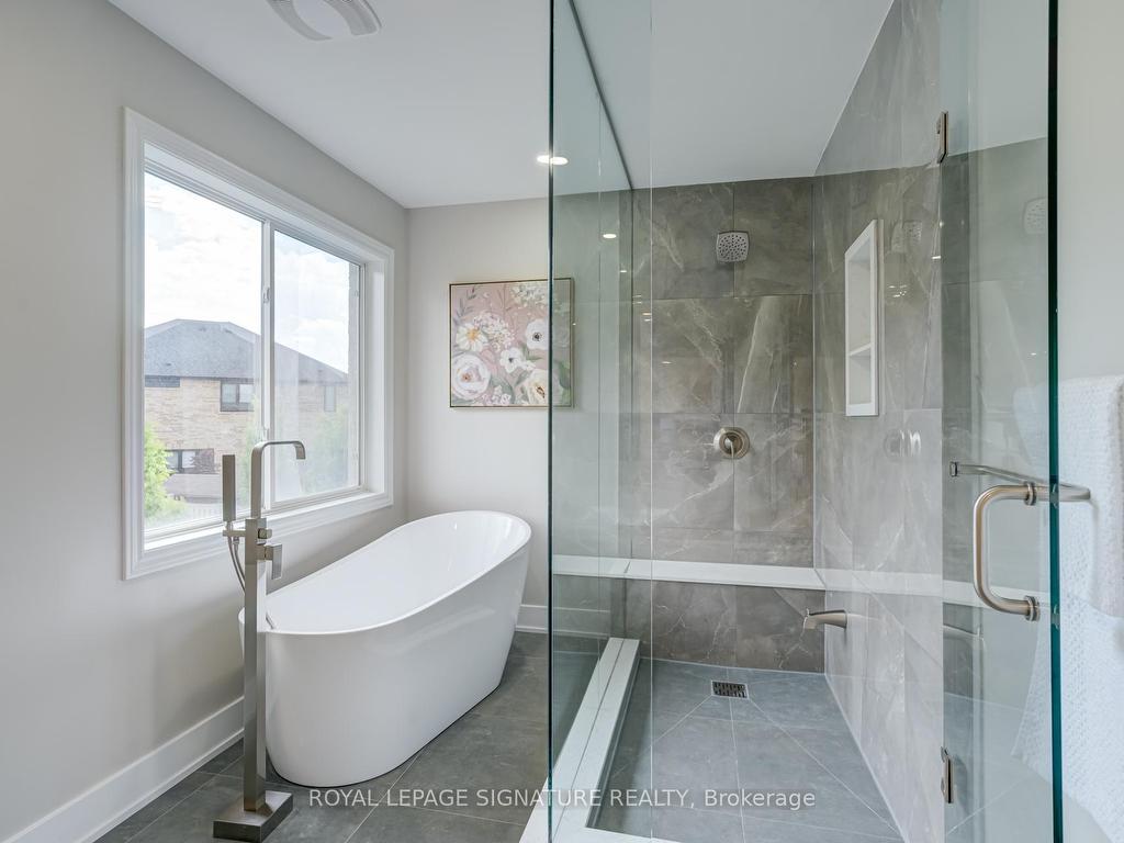 









854


Yates

Drive,
Milton,




ON
L9T 0E5


