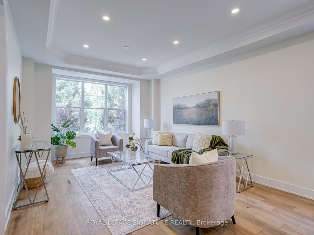 









854


Yates

Drive,
Milton,




ON
L9T 0E5


