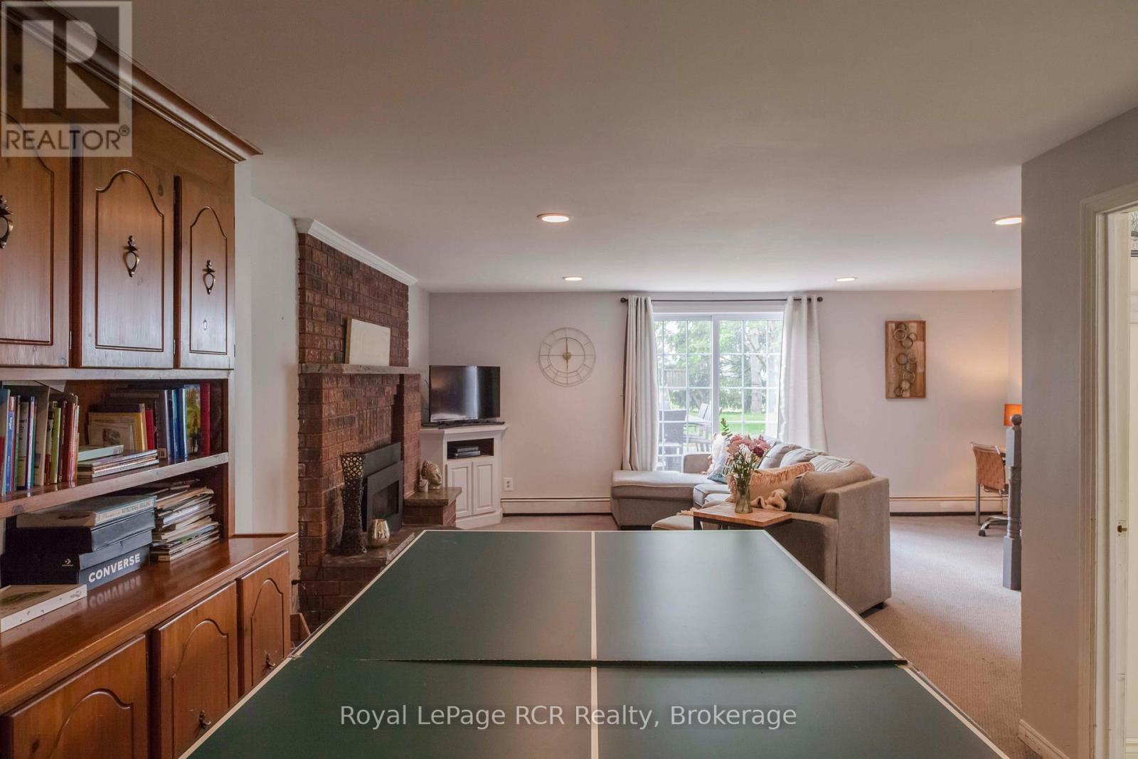 












202122 21 HIGHWAY

,
Georgian Bluffs,







Ontario
N4K5N7

