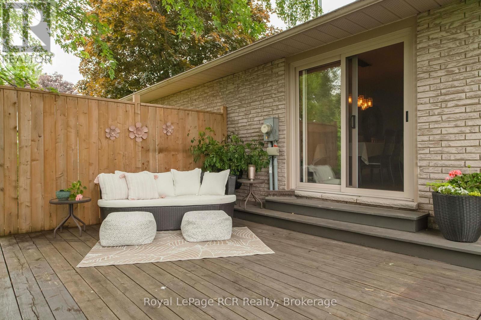 












202122 21 HIGHWAY

,
Georgian Bluffs,







Ontario
N4K5N7

