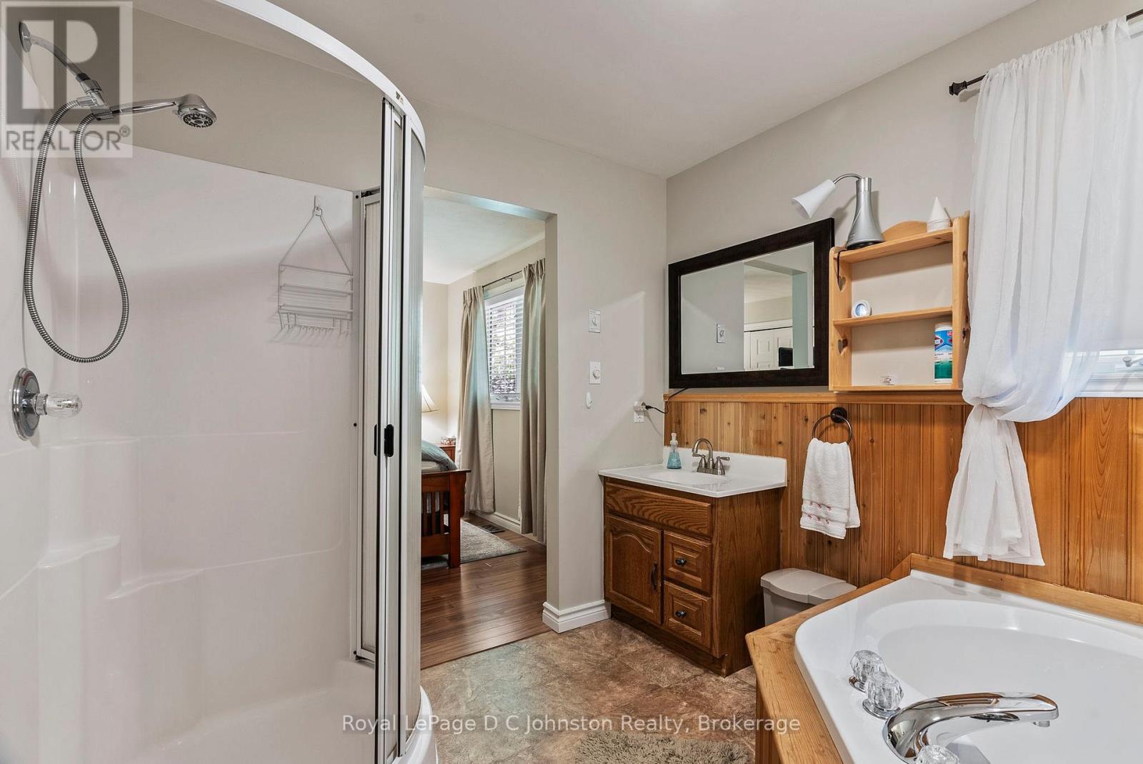 












10 MITCHELL LANE

,
Saugeen Shores,




Ontario
N0H2C1

