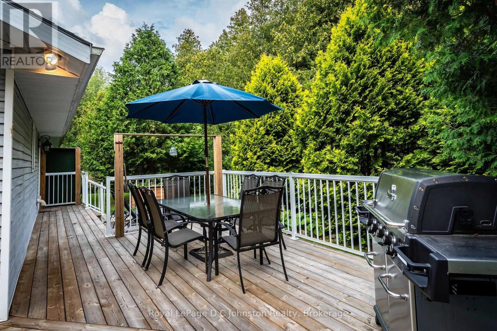 












10 MITCHELL LANE

,
Saugeen Shores,




Ontario
N0H2C1

