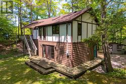 Quick preview of this charming yr round cottage...