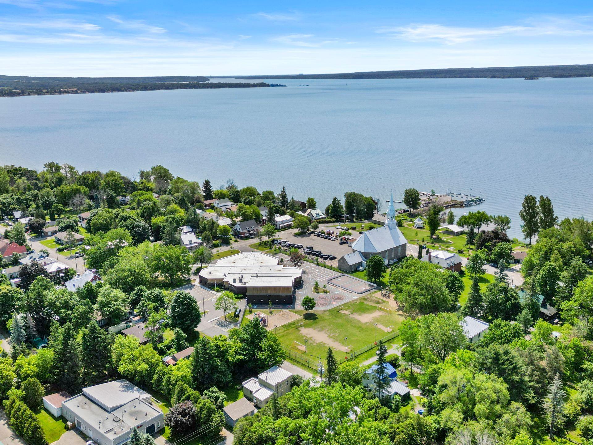 









79


Av. Daniel-Morin

,
Saint-Placide,




QC
J0V2B0

