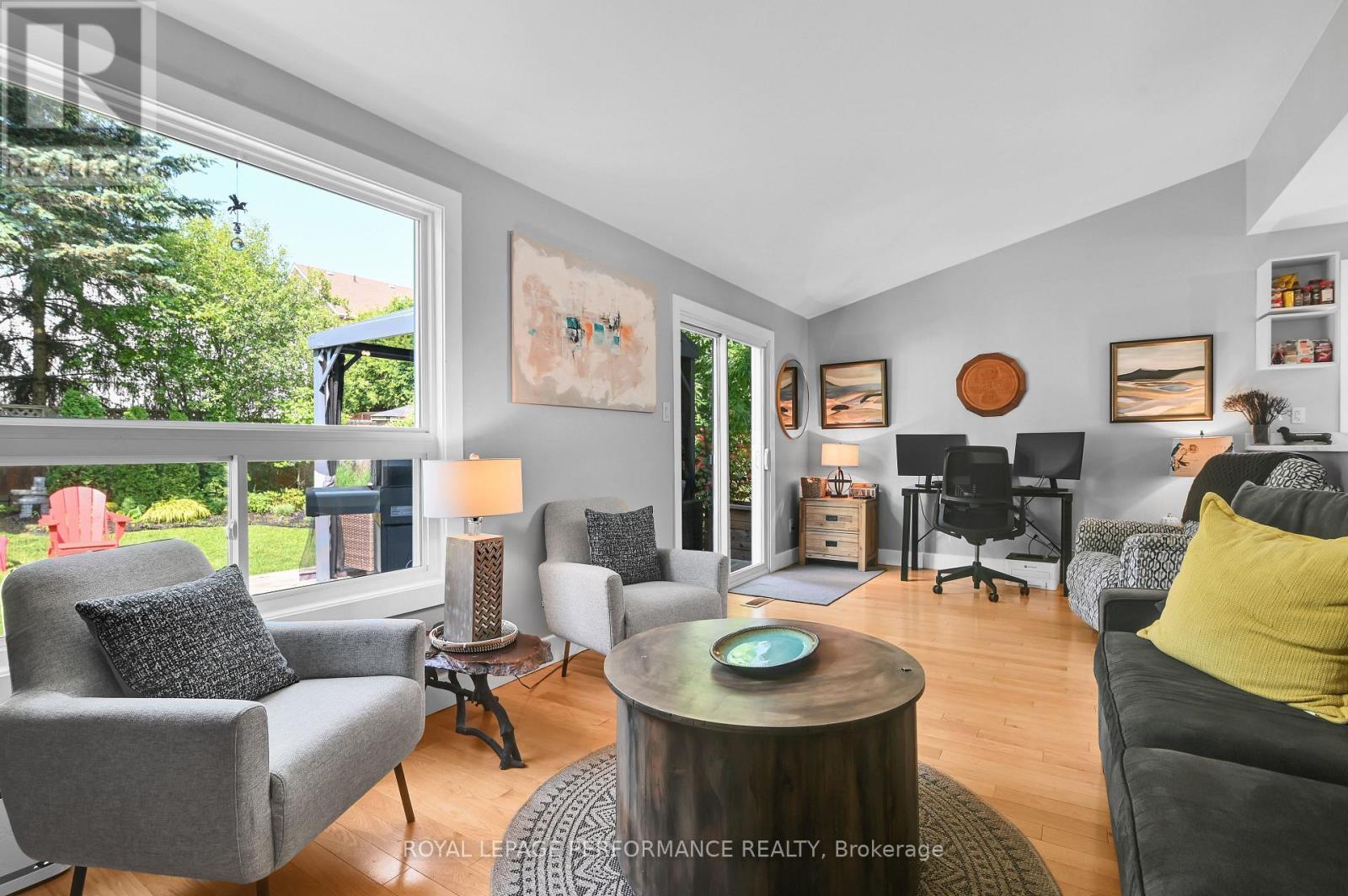 












135 ACKLAM TERRACE

,
Ottawa,




Ontario
K2K2J4

