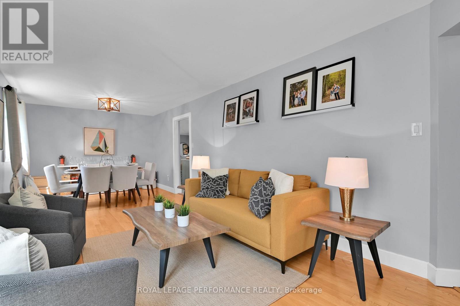 












135 ACKLAM TERRACE

,
Ottawa,




Ontario
K2K2J4

