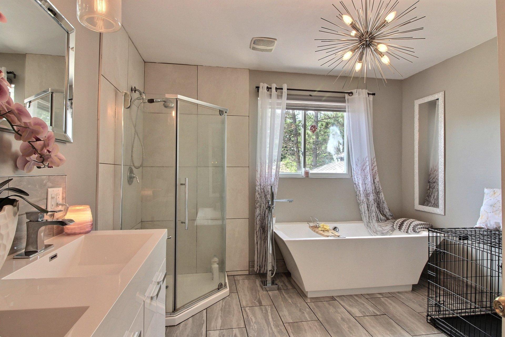 









1725


Route du Nord

,
Brownsburg-Chatham,




QC
J8G1E2

