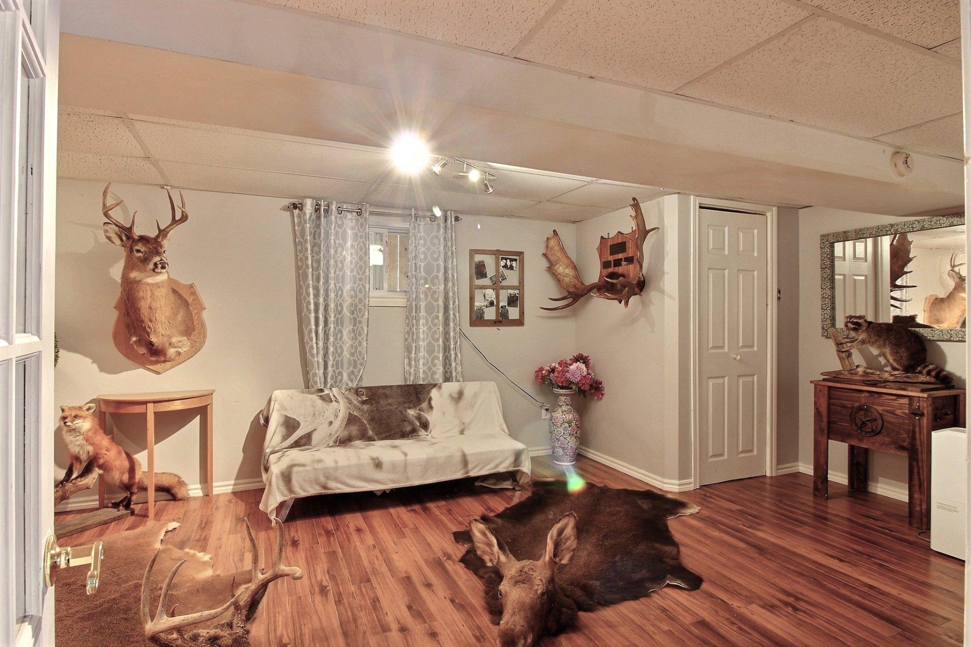 









1725


Route du Nord

,
Brownsburg-Chatham,




QC
J8G1E2


