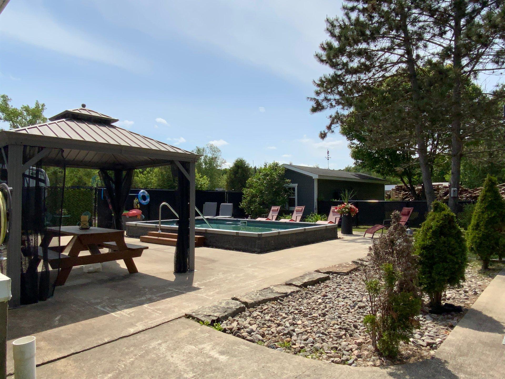 









1725


Route du Nord

,
Brownsburg-Chatham,




QC
J8G1E2

