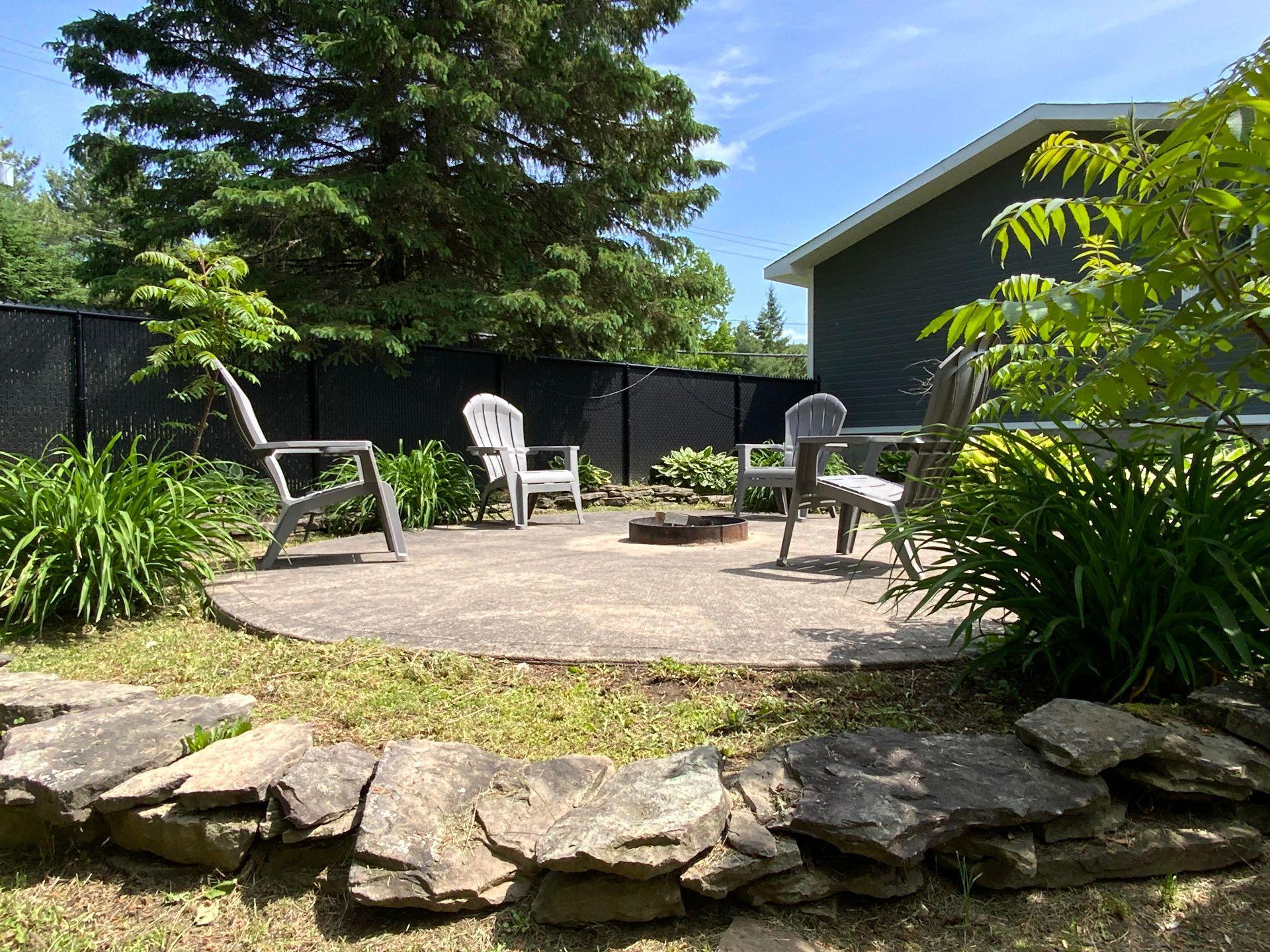 









1725


Route du Nord

,
Brownsburg-Chatham,




QC
J8G1E2

