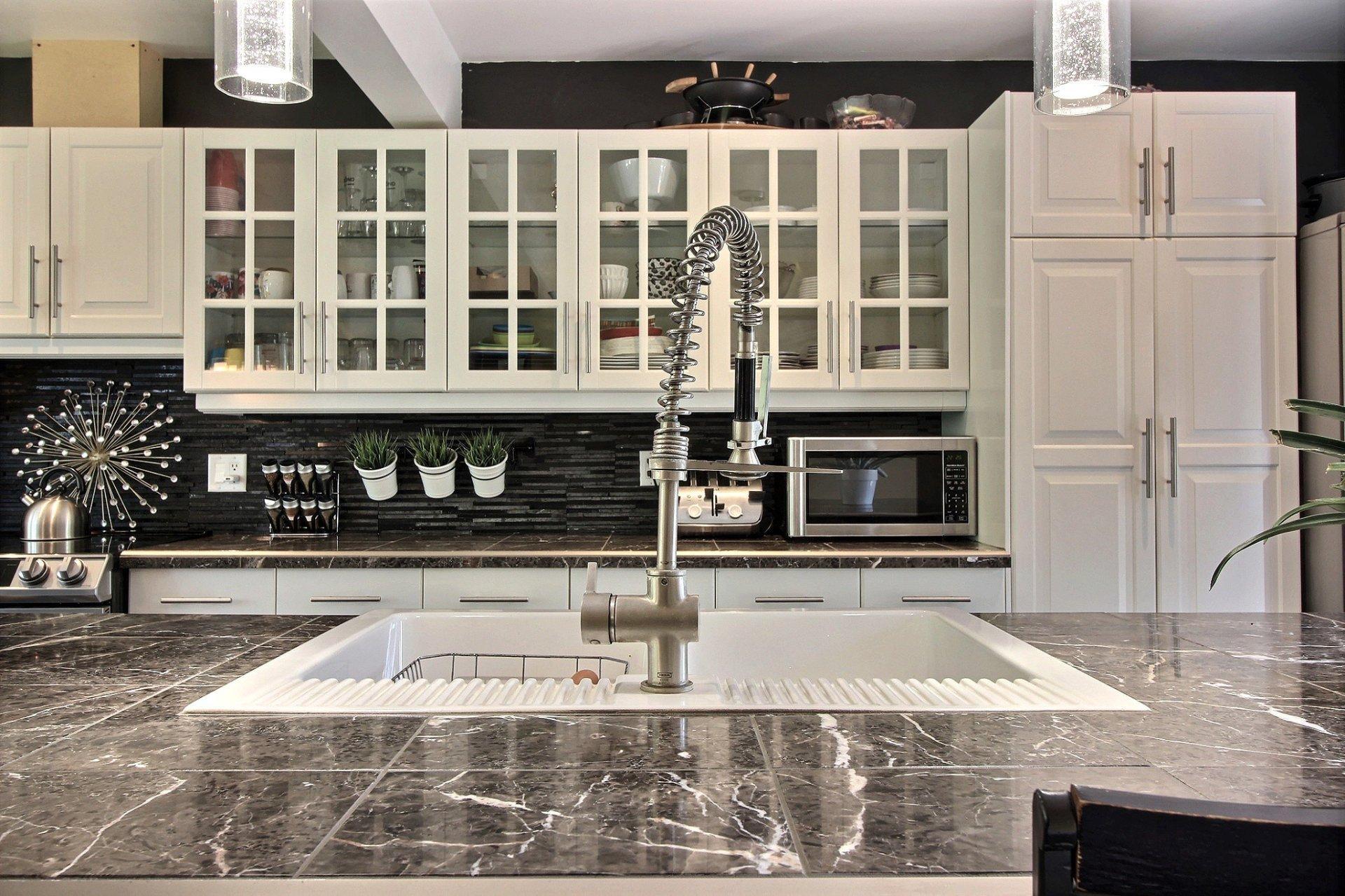 









1725


Route du Nord

,
Brownsburg-Chatham,




QC
J8G1E2

