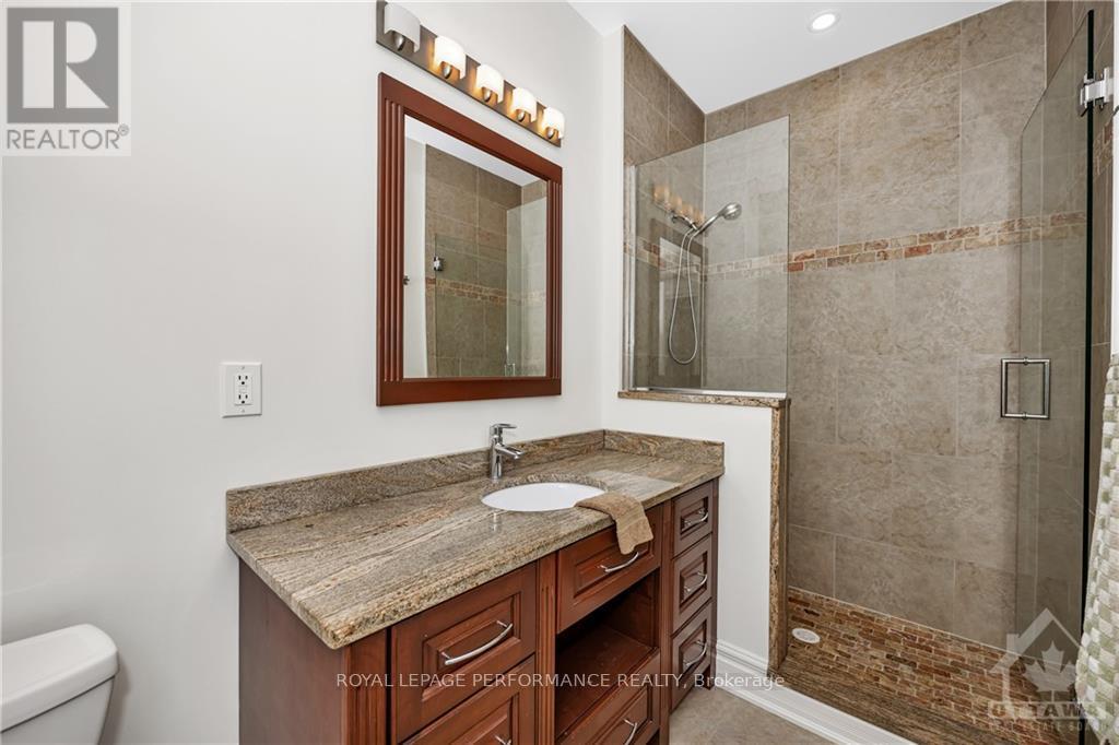 












32 ARGUE DRIVE

,
Ottawa,




Ontario
K2E6S1

