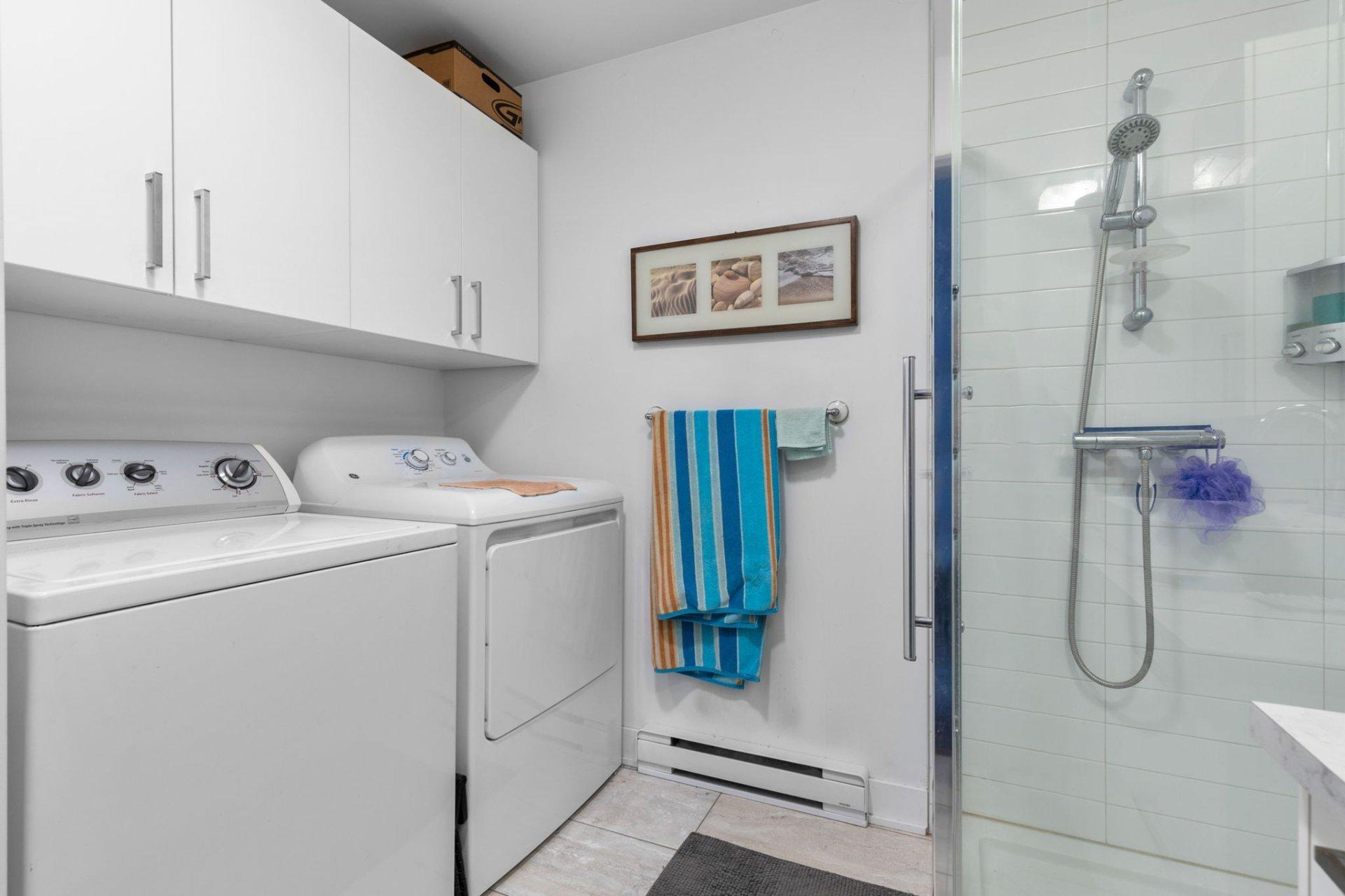 









5325

 - 5327


Rue Baillargeon

,
Longueuil (Saint-Hubert),




QC
J3Y2A9

