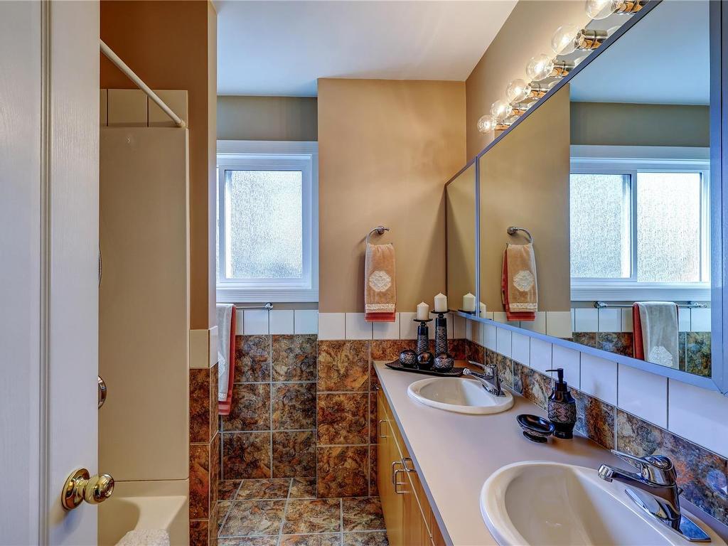 









3685


Planta

Rd,
Nanaimo,




BC
V9T 3E8

