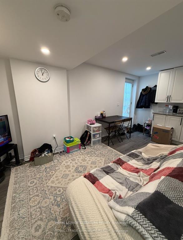









477


Bessborough

Drive, BSMT,
Milton,




ON
L9T 7V1

