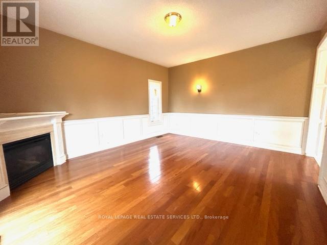 












301 MOHAWK STREET

,
Oakville,




Ontario
L6L6P9

