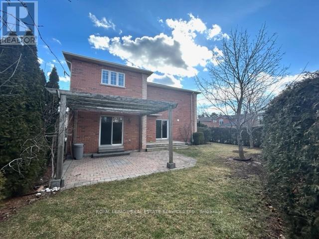 












301 MOHAWK STREET

,
Oakville,




Ontario
L6L6P9


