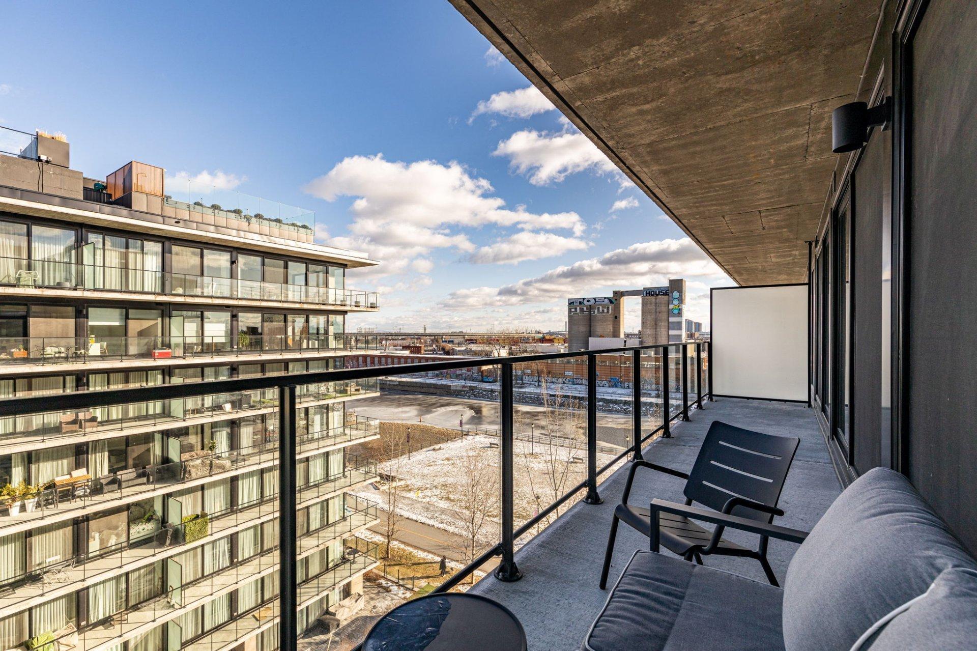 









1616


Rue des Bassins

, 731,
Montréal (Le Sud-Ouest),




QC
H3J0C3

