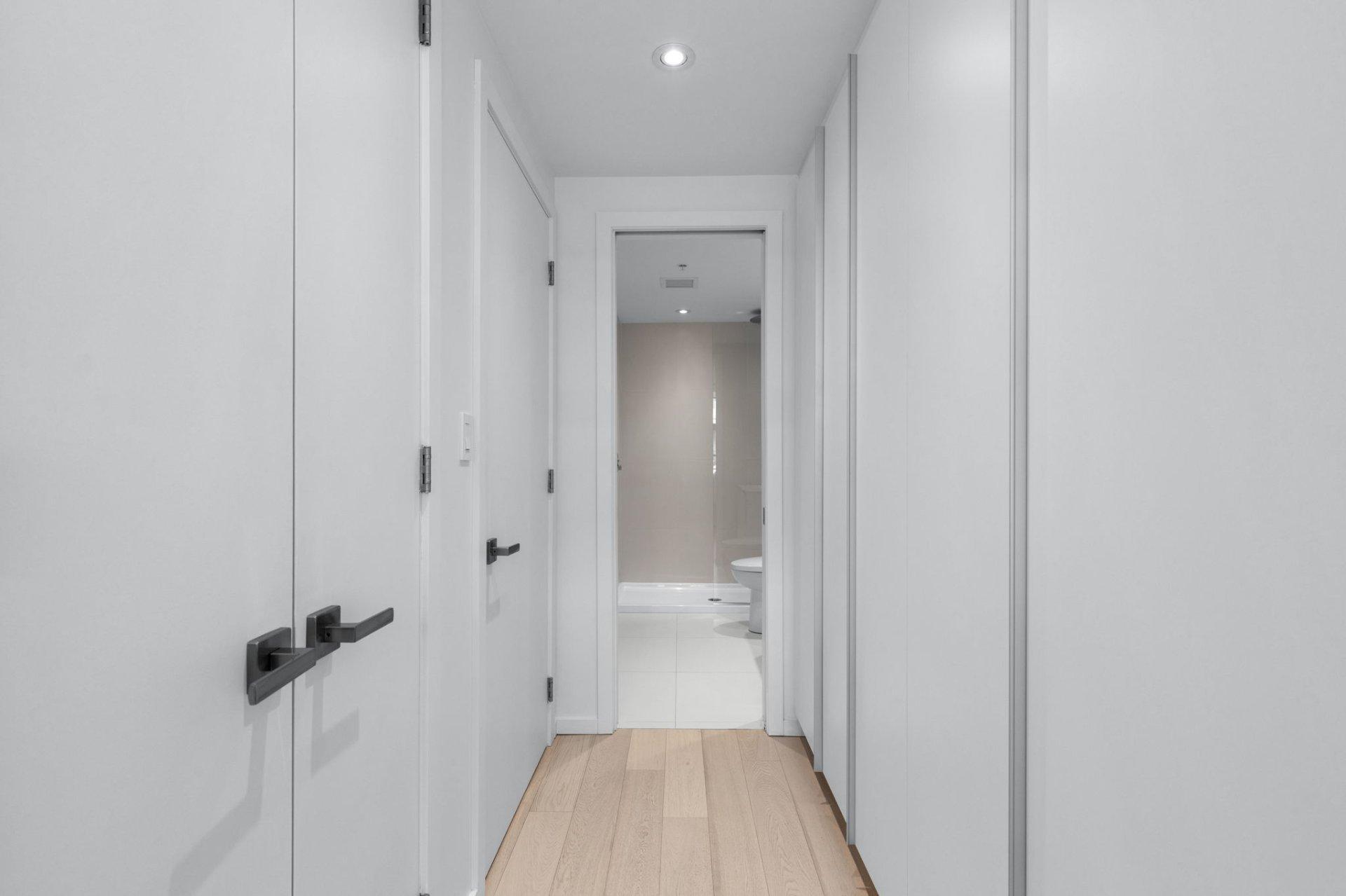 









1616


Rue des Bassins

, 731,
Montréal (Le Sud-Ouest),




QC
H3J0C3

