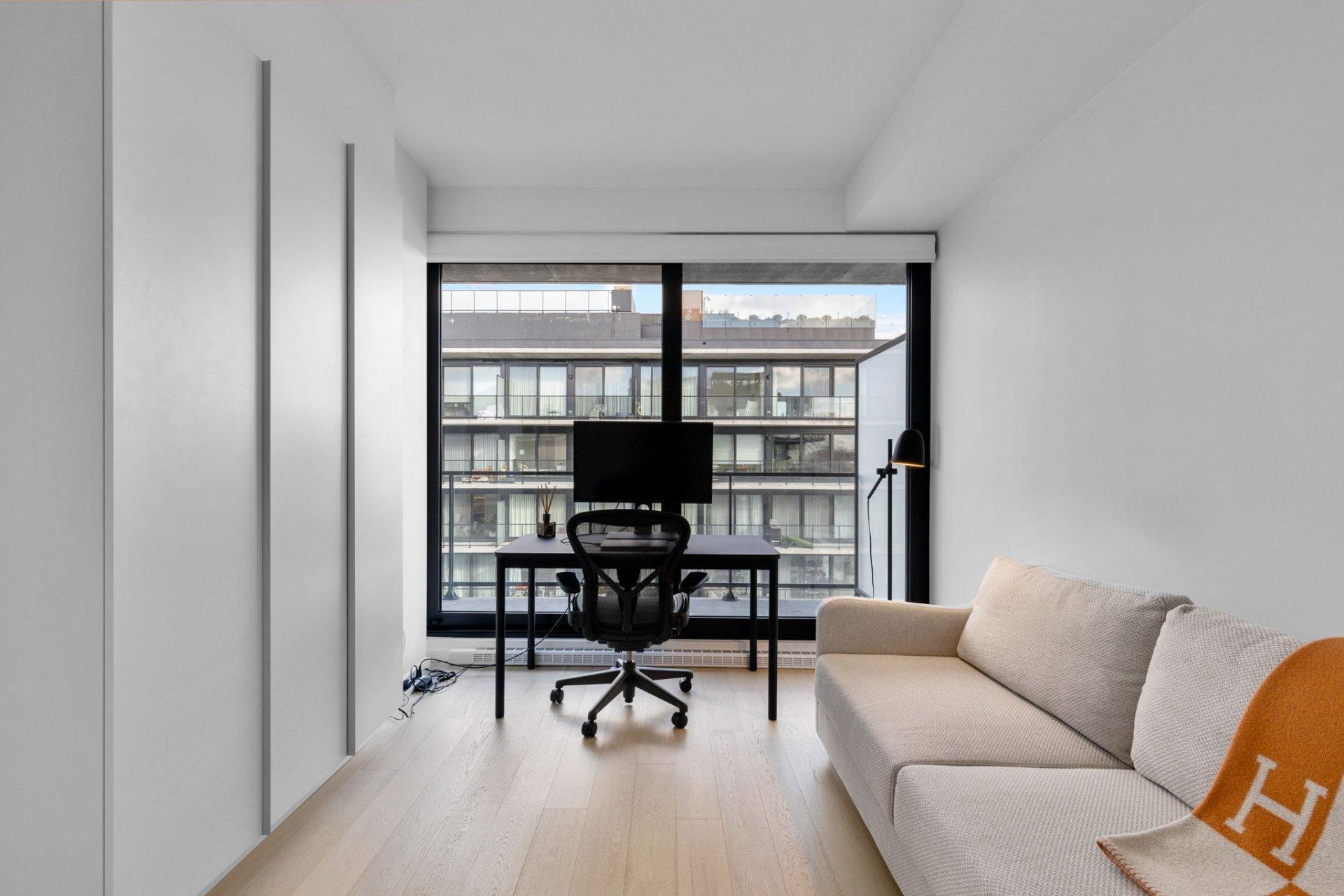 









1616


Rue des Bassins

, 731,
Montréal (Le Sud-Ouest),




QC
H3J0C3

