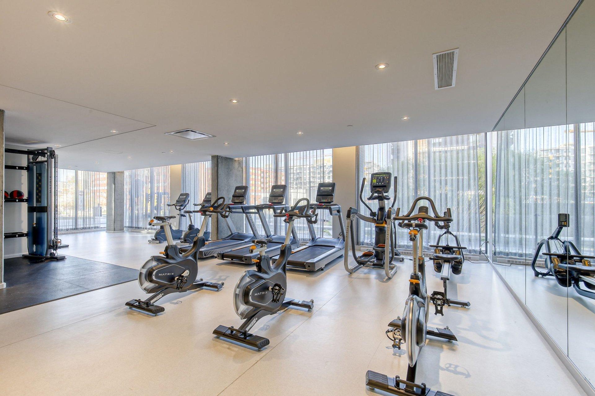 









1616


Rue des Bassins

, 731,
Montréal (Le Sud-Ouest),




QC
H3J0C3

